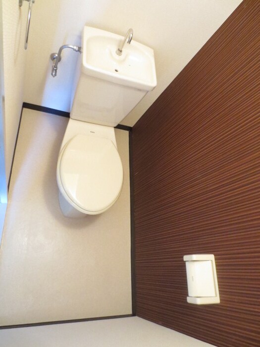 物件内観写真12　(トイレ)