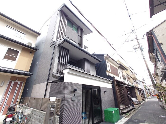 物件外観写真2　(外観写真)