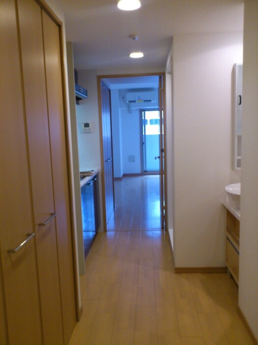 物件内観写真7　(廊下)