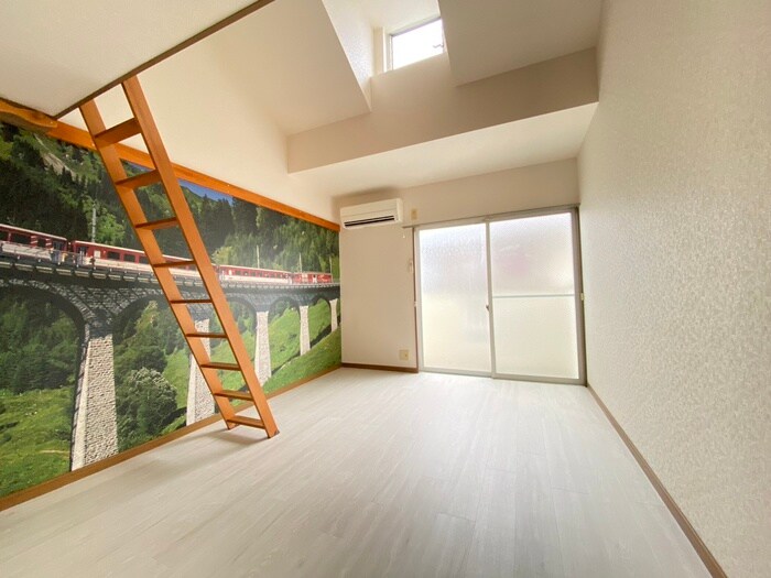 物件内観写真7　(居室)