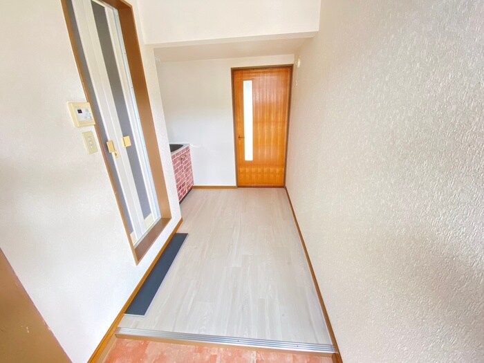 物件内観写真15　(廊下)