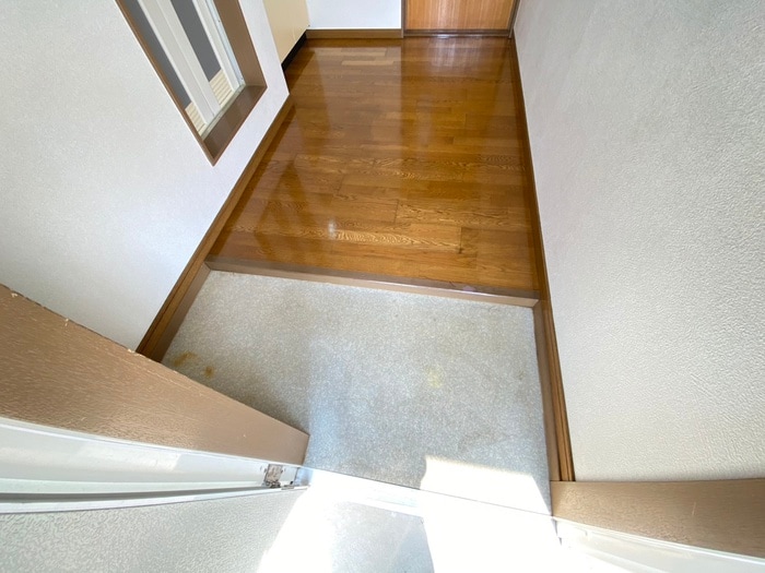 物件内観写真19　(玄関)