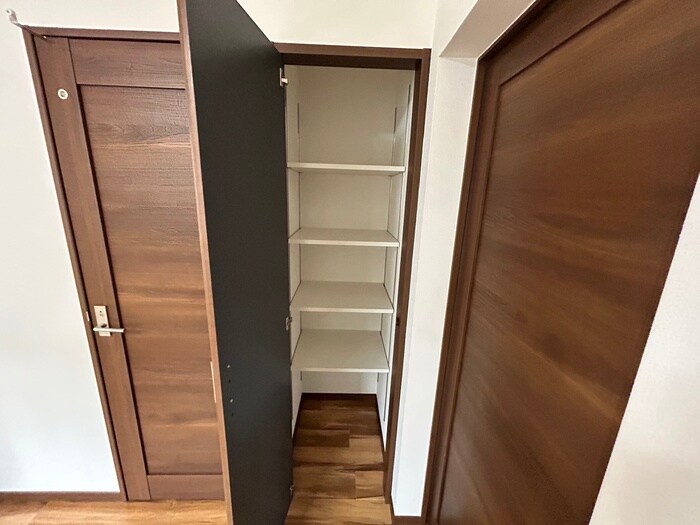 物件内観写真14　(収納)