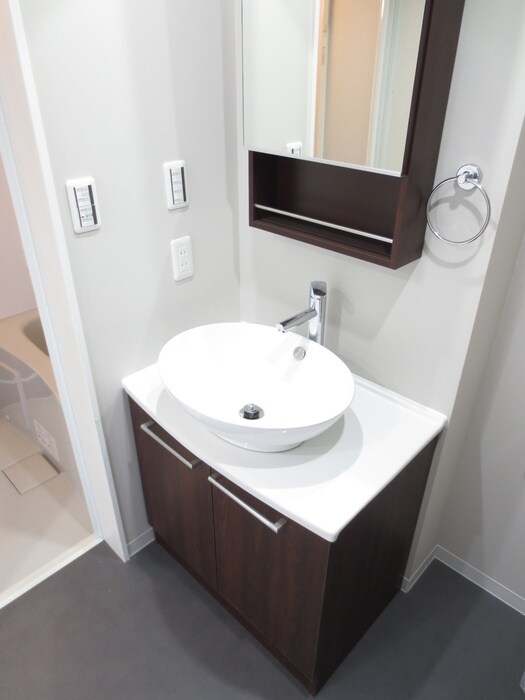 物件内観写真11　(洗面)