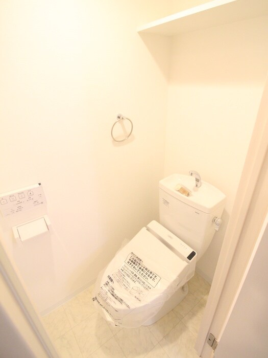 物件内観写真9　(トイレ)