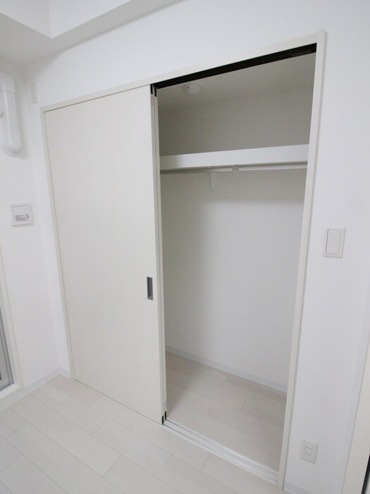 物件内観写真13　(収納)
