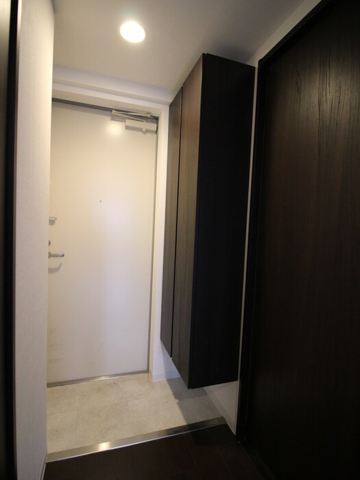 物件内観写真19　(玄関)