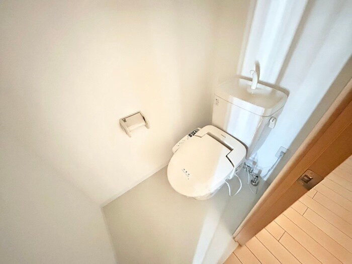 物件内観写真13　(トイレ)