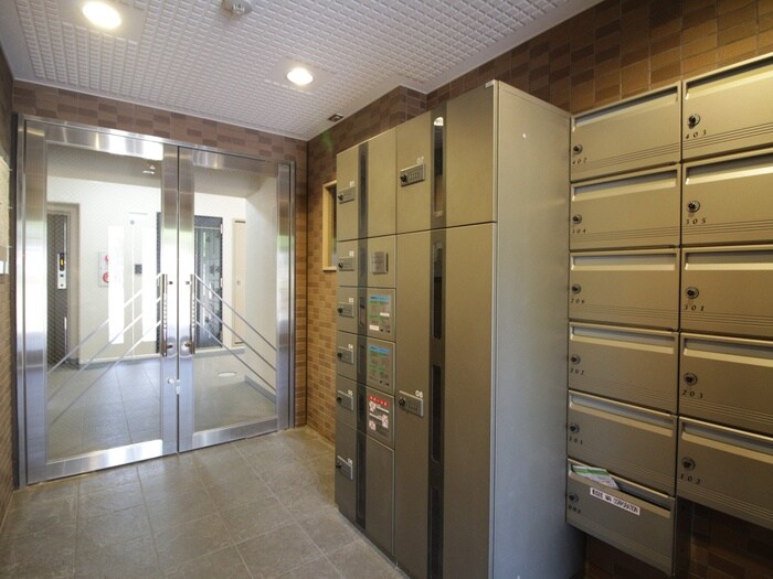 物件外観写真4　(建物設備)