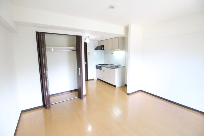 物件内観写真21　(居室)