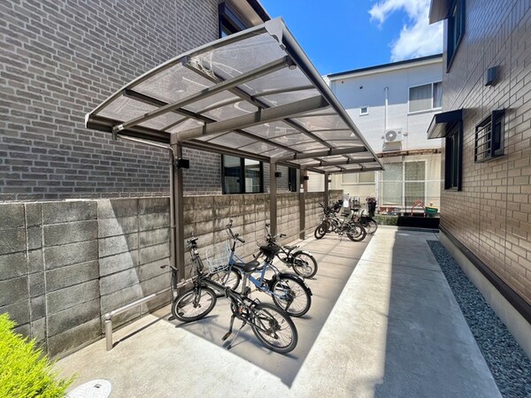 駐輪場