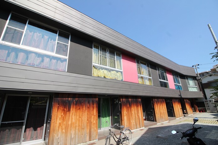 物件外観写真2　(外観写真)