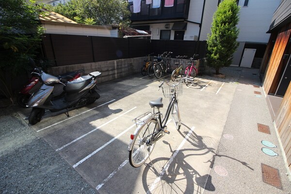 駐輪場