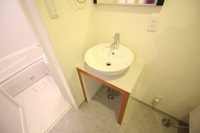 物件内観写真12　(洗面)