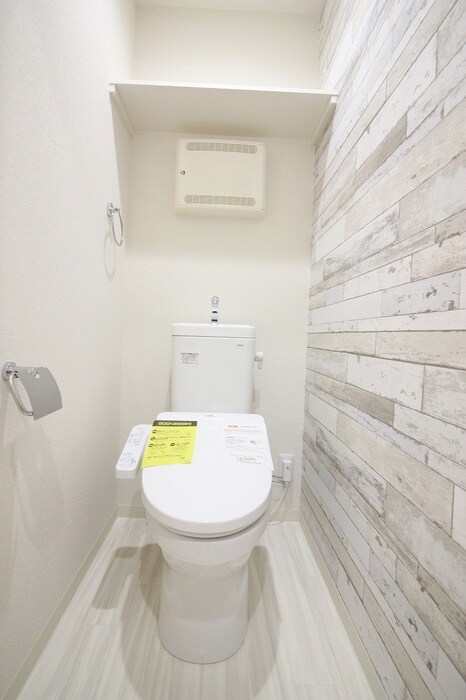 物件内観写真14　(トイレ)