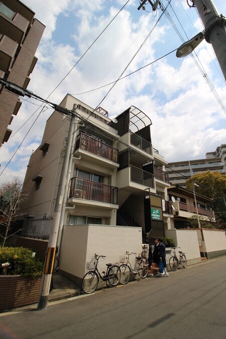 大領マンション外観写真