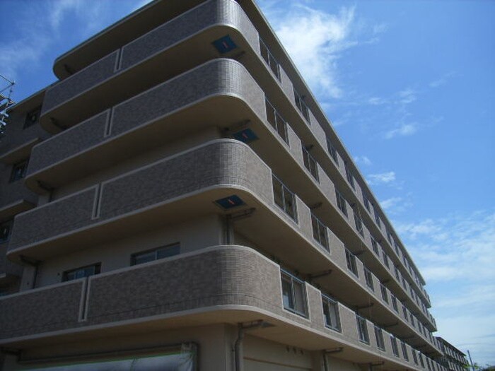 物件外観写真6　(外観写真)