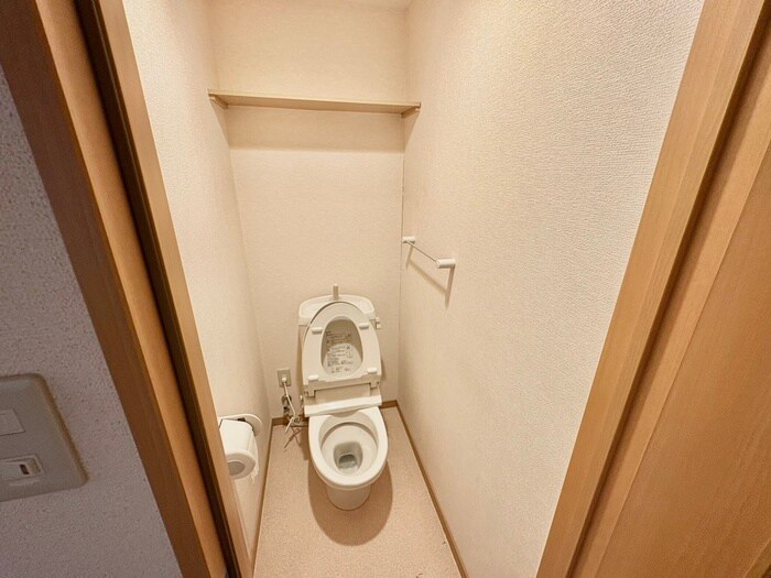 物件内観写真11　(トイレ)