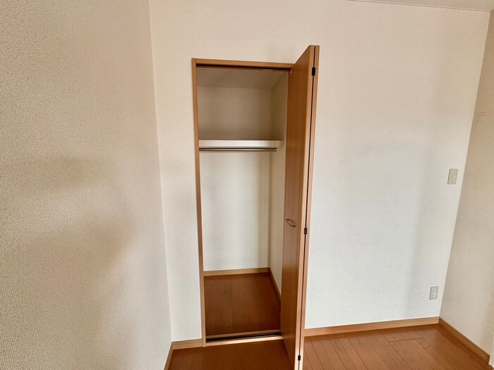 物件内観写真14　(収納)