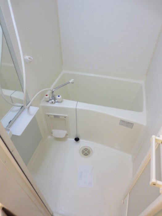 物件内観写真12　(バス／シャワールーム等)
