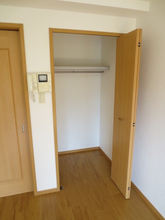 物件内観写真13　(収納)