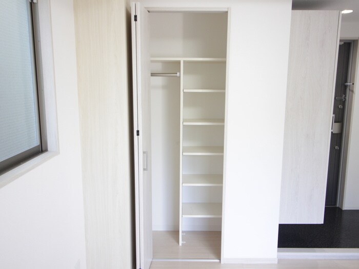 物件内観写真14　(収納)
