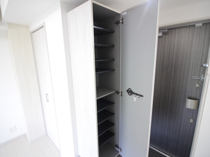 物件内観写真20　(靴箱)