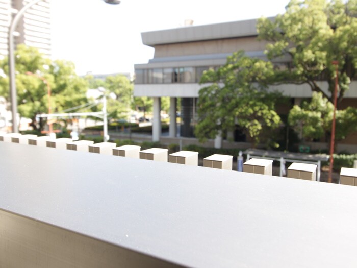 物件内観写真21　(室内からの展望)