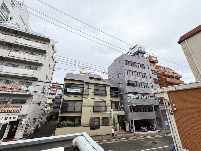 物件内観写真19　(室内からの展望)