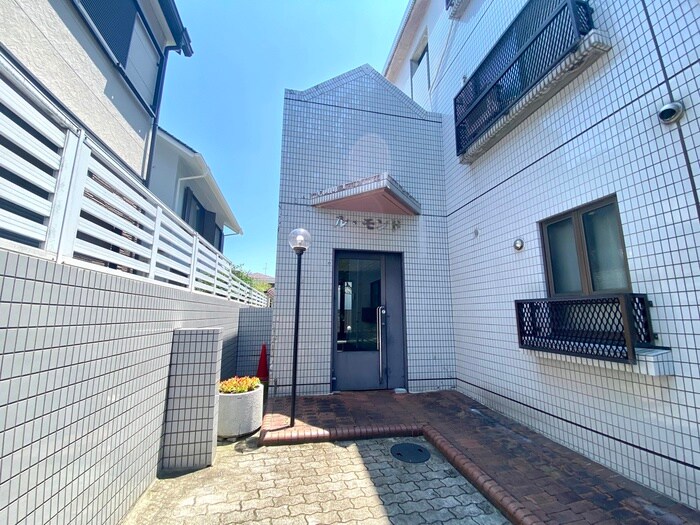 物件外観写真4　(外観写真)