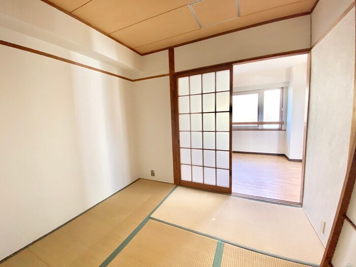 物件内観写真6　(居室)