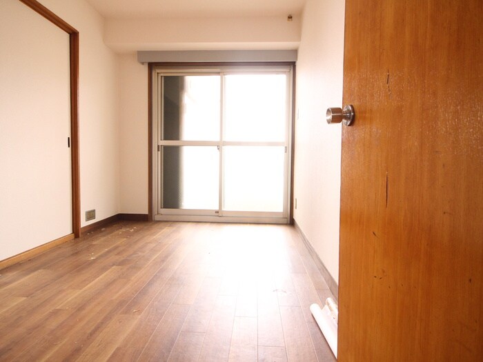 物件内観写真6　(居室)