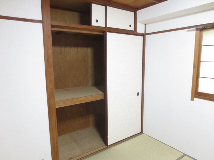 物件内観写真7　(収納)