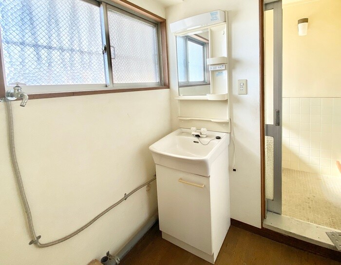 物件内観写真10　(洗面)