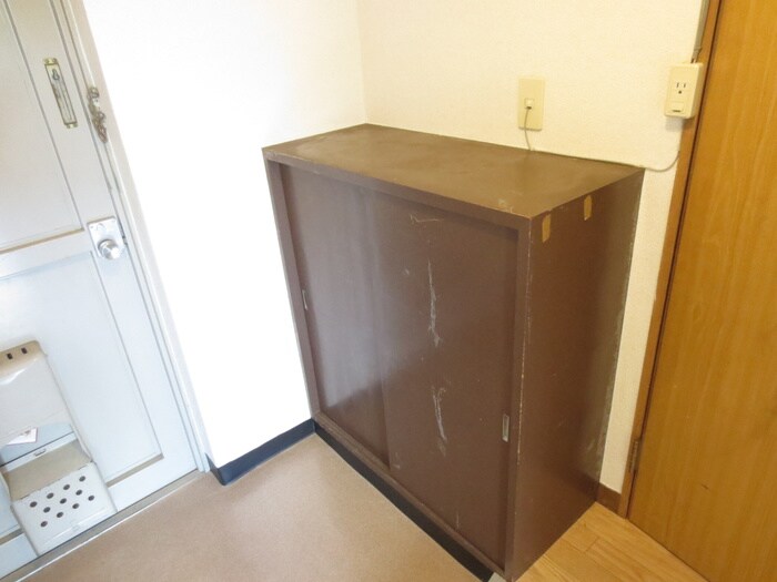 物件内観写真14　(靴箱)