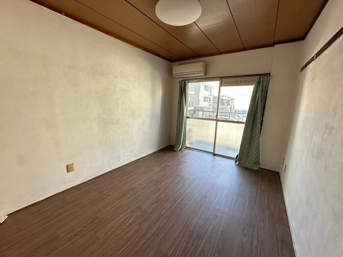 物件内観写真14　(居室)