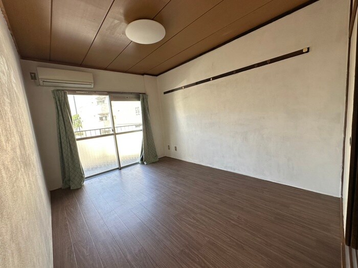 物件内観写真19　(居室)