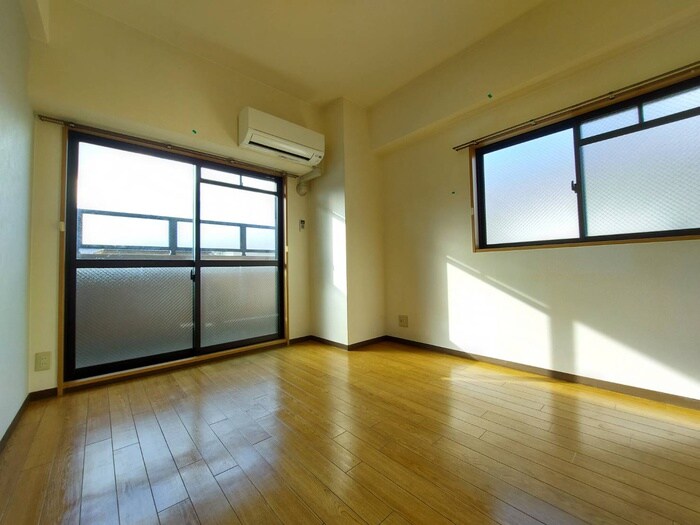 物件内観写真10　(居室)