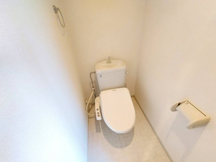 物件内観写真15　(トイレ)