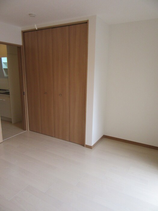 物件内観写真15　(居室)