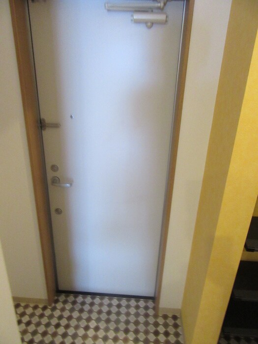 物件内観写真19　(玄関)