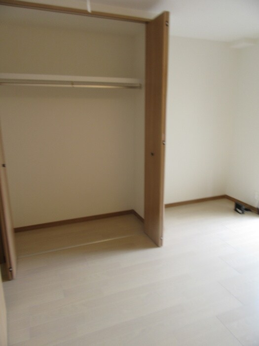 物件内観写真22　(収納)