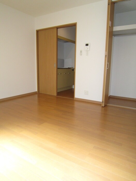 物件内観写真5　(居室)