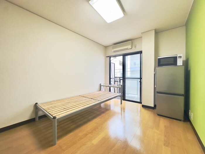 物件内観写真9　(居室)