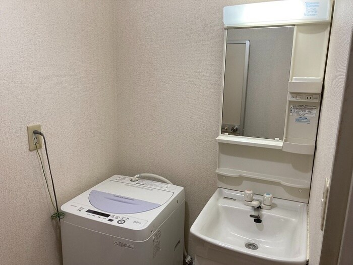 物件内観写真11　(洗面)