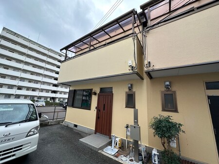 山本南3丁目テラスハウス外観写真