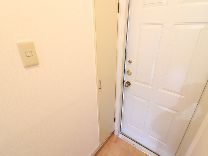 物件内観写真14　(靴箱)