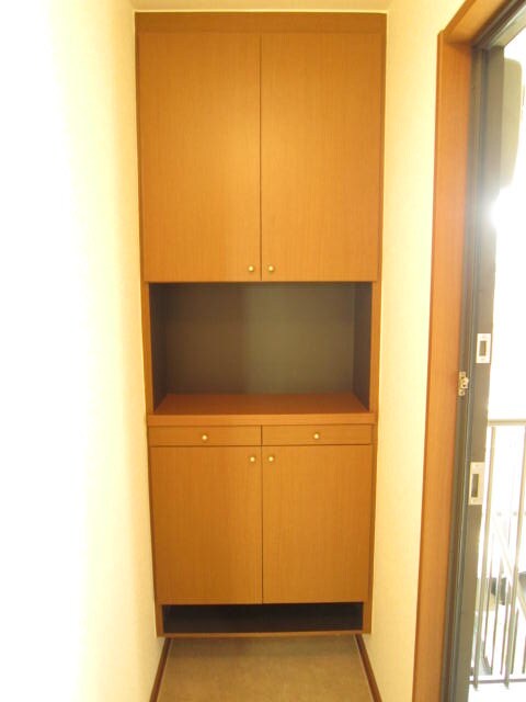物件内観写真12　(靴箱)