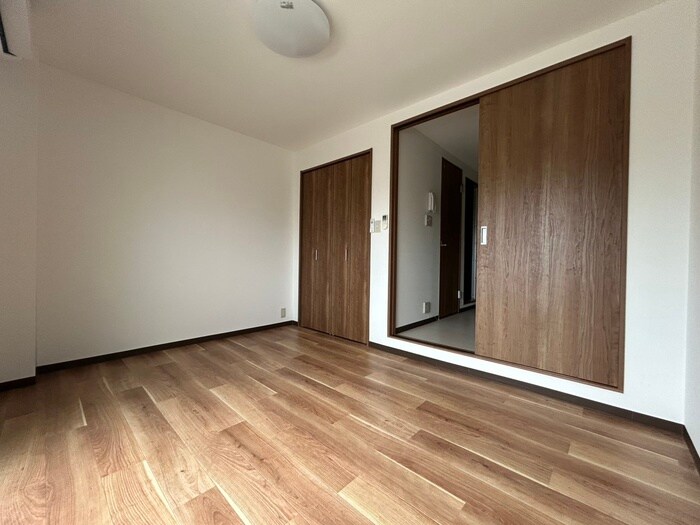 物件内観写真7　(居室)