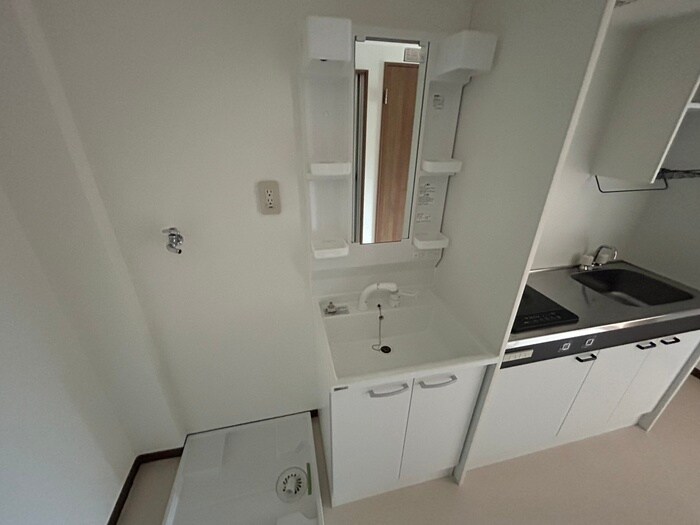 物件内観写真12　(洗面)